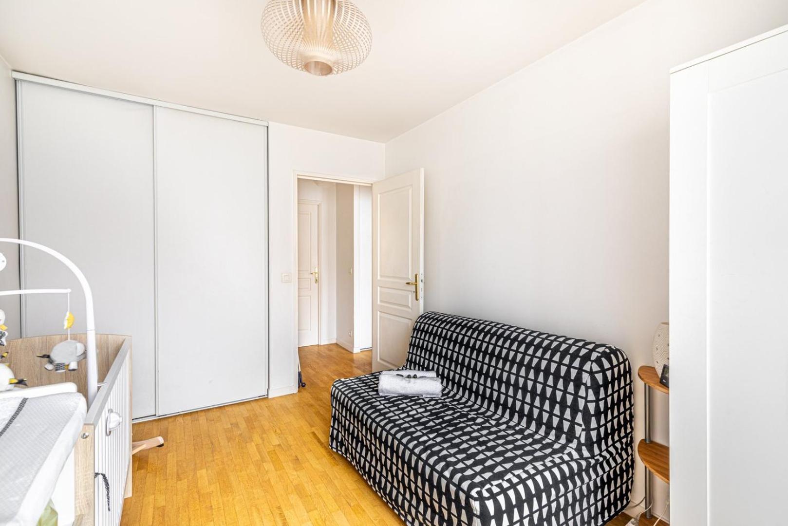 Guestready - Red Letters In Montrouge 아파트 외부 사진